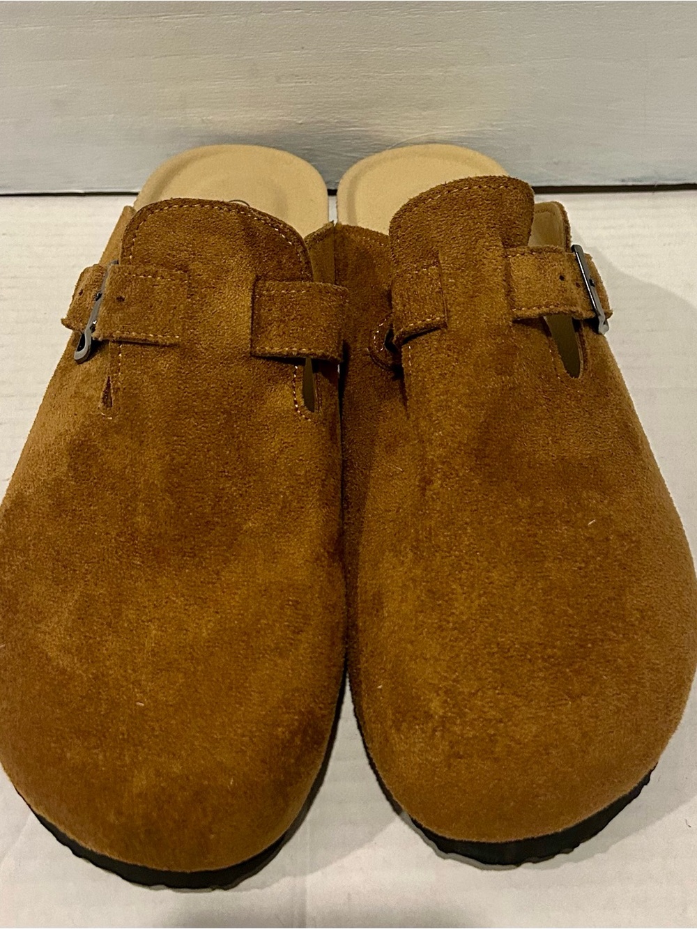 Source Unknown Women's Suede Mule in Chestnut